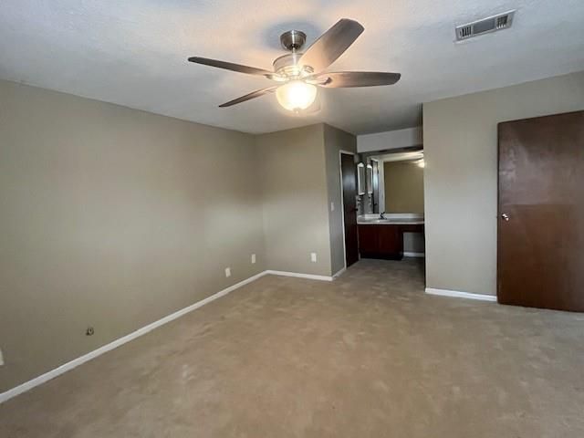 9624 Perry Lane E, Overland Park, KS 66212