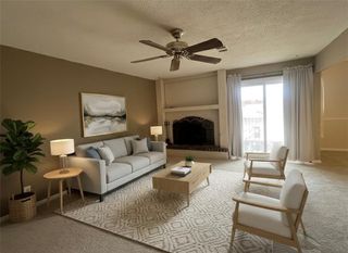 9624 Perry Lane E, Overland Park, KS 66212