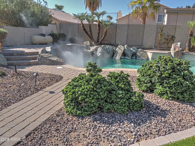 2918 E SALTSAGE Drive, Phoenix, AZ 85048