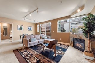 300 110th Avenue NE #515, Bellevue, WA 98004