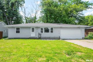 405 BIRD Avenue, Bartonville, IL 61607