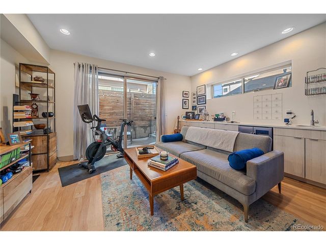 2413 Court Pl, Denver, CO 80205