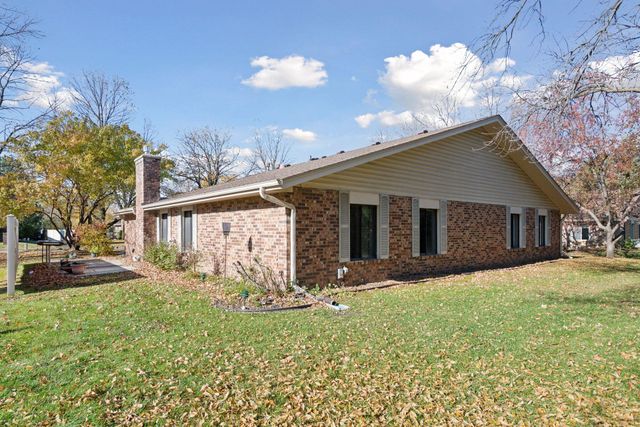 4553 Aspenwood Trail, Minnetonka, MN 55345