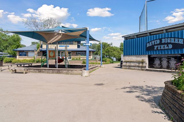 4553 Aspenwood Trail, Minnetonka, MN 55345