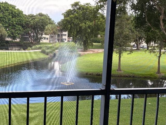 700 S Hollybrook Drive S 207, Pembroke Pines, FL 33025