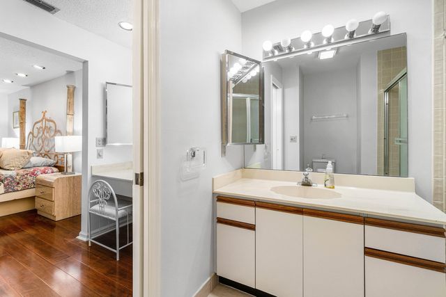 10137 Mangrove Drive 203, Boynton Beach, FL 33437