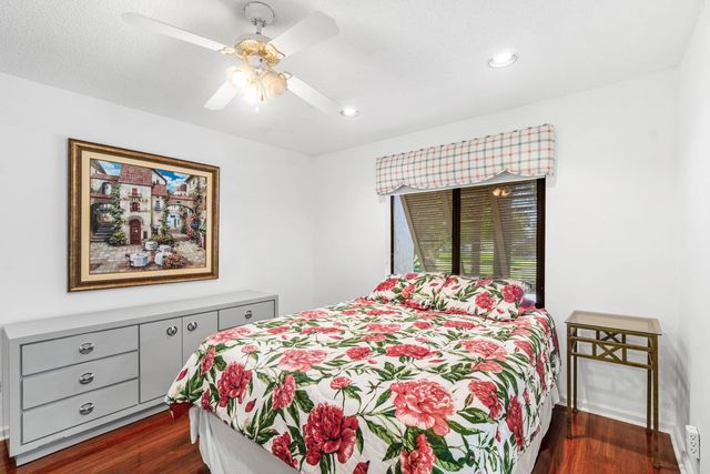 10137 Mangrove Drive 203, Boynton Beach, FL 33437