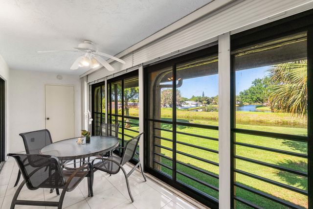 10137 Mangrove Drive 203, Boynton Beach, FL 33437