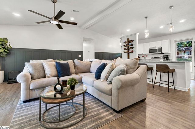 1 Heathrow Road, Greenville, SC 29605