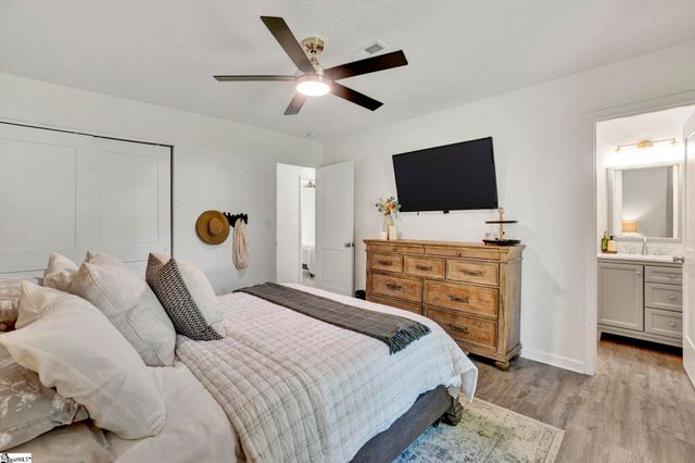 1 Heathrow Road, Greenville, SC 29605
