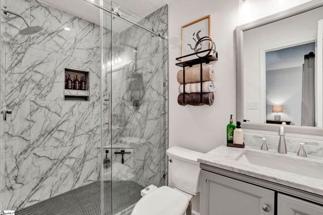 1 Heathrow Road, Greenville, SC 29605