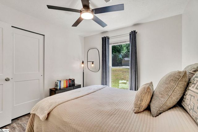1 Heathrow Road, Greenville, SC 29605