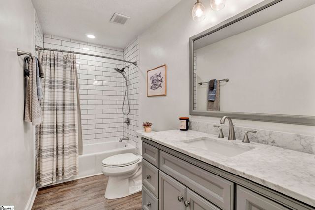 1 Heathrow Road, Greenville, SC 29605