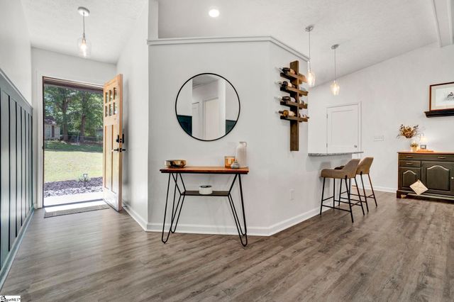 1 Heathrow Road, Greenville, SC 29605