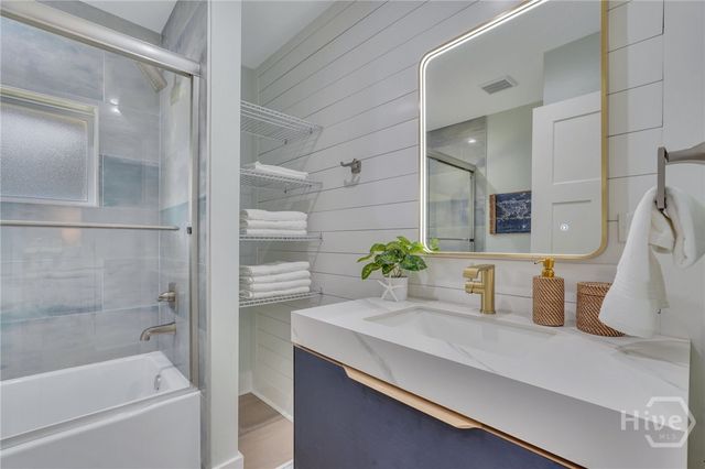 3130 Robertson Avenue, Savannah, GA 31404