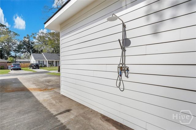 3130 Robertson Avenue, Savannah, GA 31404