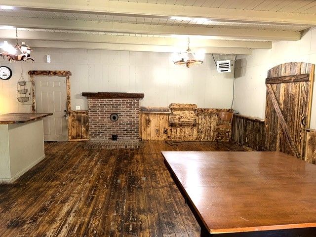 1101 W Jackson St, Shelbyville, TN 37160
