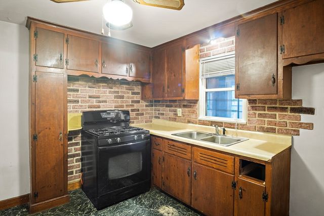 30 Bonavesta, Lynn, MA 01902