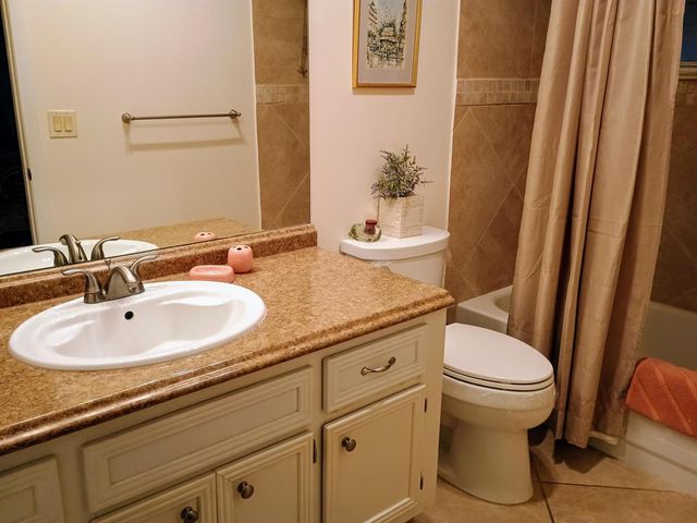 14716 Canalview Drive D, Delray Beach, FL 33484