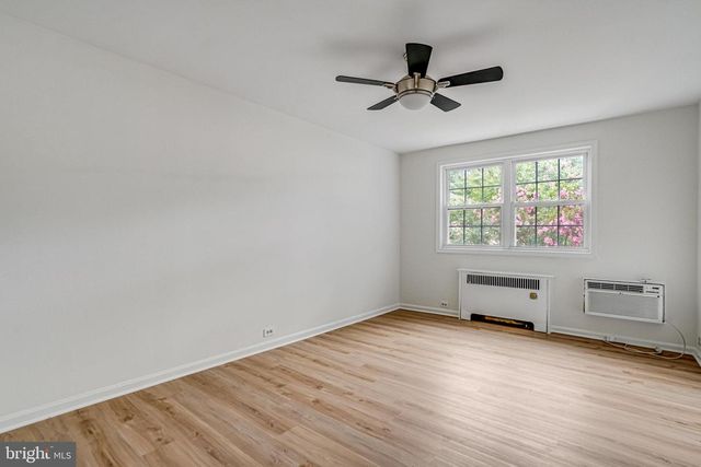 105 N GEORGE MASON DR N #105-2, Arlington, VA 22203