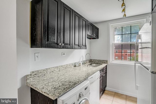 105 N GEORGE MASON DR N #105-2, Arlington, VA 22203