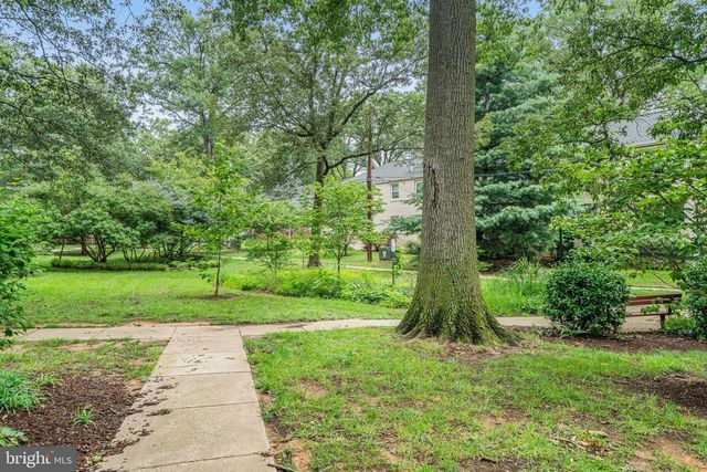 105 N GEORGE MASON DR N #105-2, Arlington, VA 22203