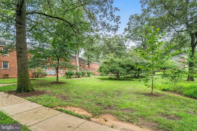 105 N GEORGE MASON DR N #105-2, Arlington, VA 22203