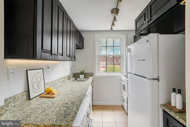 105 N GEORGE MASON DR N #105-2, Arlington, VA 22203