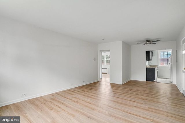 105 N GEORGE MASON DR N #105-2, Arlington, VA 22203