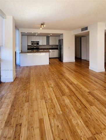 600 NE 36th st 821, Miami, FL 33137