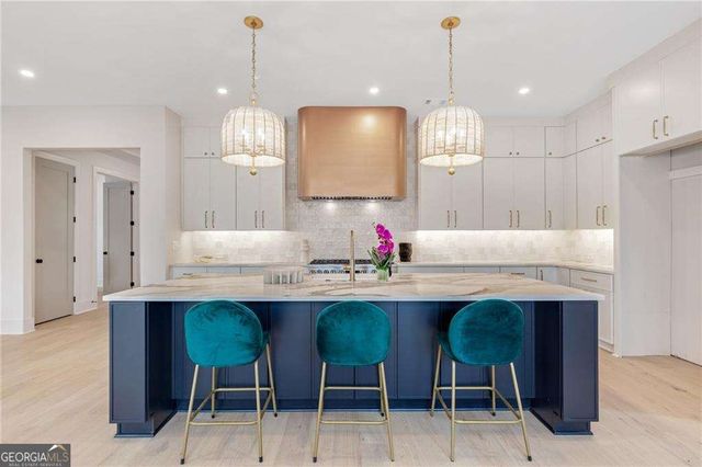 2991 Surrey Lane, Brookhaven, GA 30341