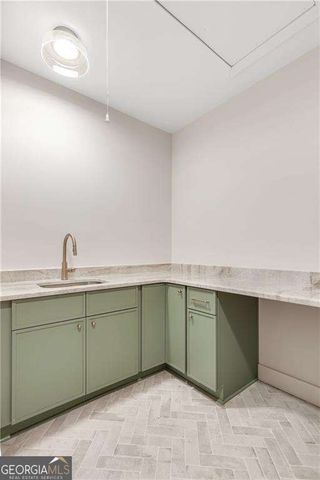 2991 Surrey Lane, Brookhaven, GA 30341