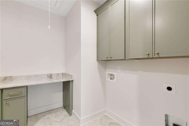 2991 Surrey Lane, Brookhaven, GA 30341