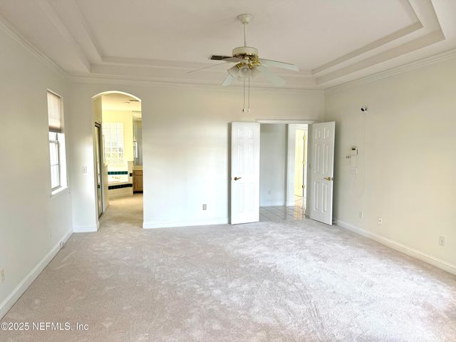 10098 CHESTER LAKE Road E, Jacksonville, FL 32256