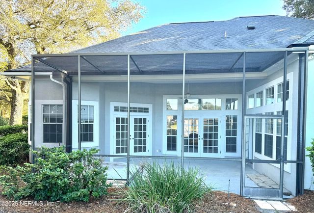 10098 CHESTER LAKE Road E, Jacksonville, FL 32256