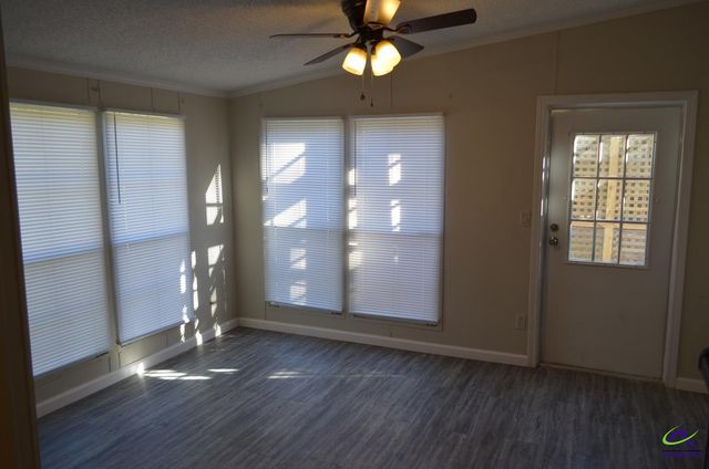 134 Bowers, Macon, GA 31217