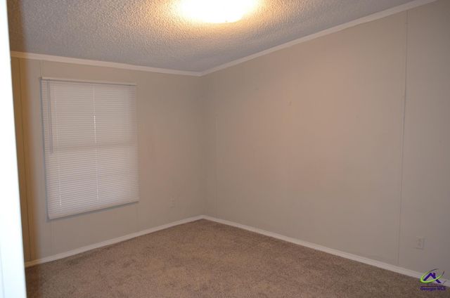 134 Bowers, Macon, GA 31217