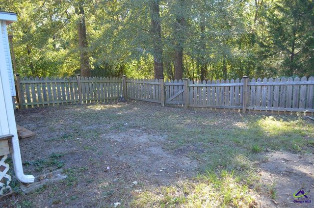 134 Bowers, Macon, GA 31217