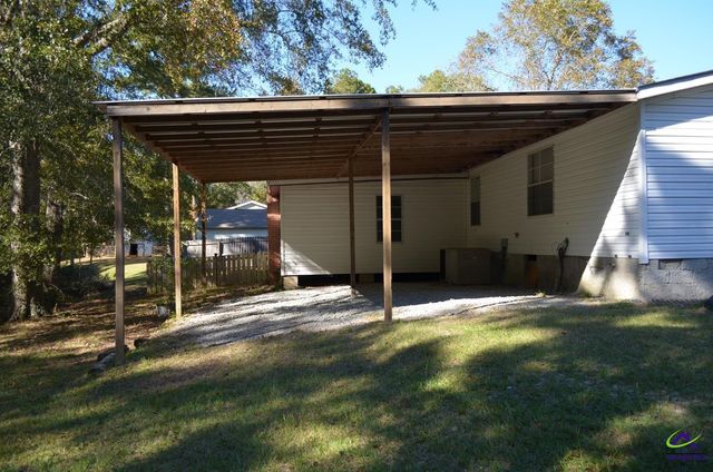 134 Bowers, Macon, GA 31217