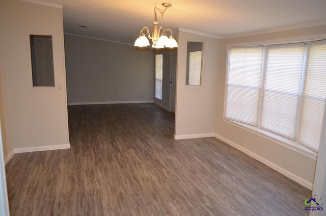 134 Bowers, Macon, GA 31217