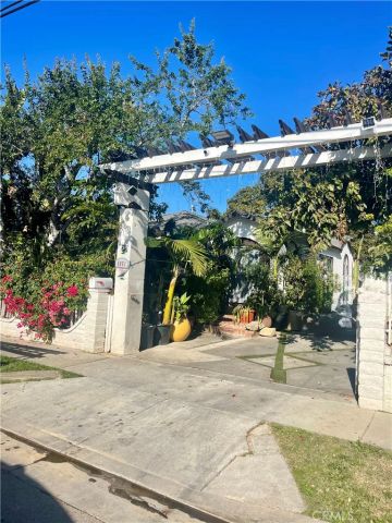 4061 W 101st, Inglewood, CA 90304