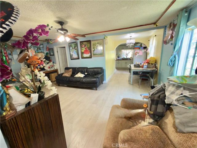 4061 W 101st, Inglewood, CA 90304