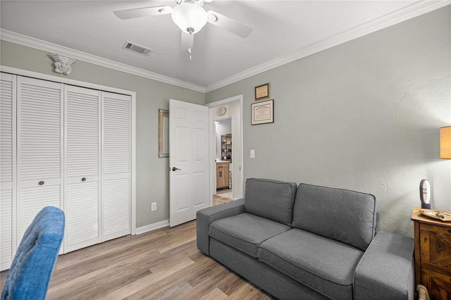 1598 NW 19TH CIRCLE, Gainesville, FL 32605