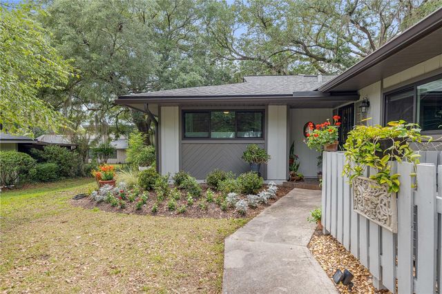 1598 NW 19TH CIRCLE, Gainesville, FL 32605