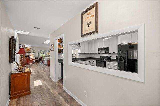 1598 NW 19TH CIRCLE, Gainesville, FL 32605