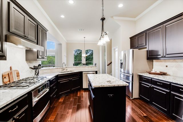 3526 Aquamarine DR, Round Rock, TX 78681