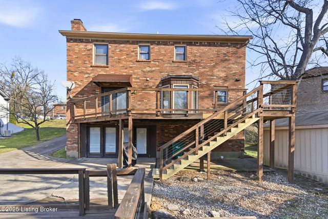 6812 Switch Bark Ct, Louisville, KY 40228