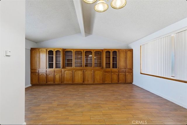 14789 Kimball, Hesperia, CA 92345