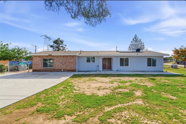 14789 Kimball, Hesperia, CA 92345