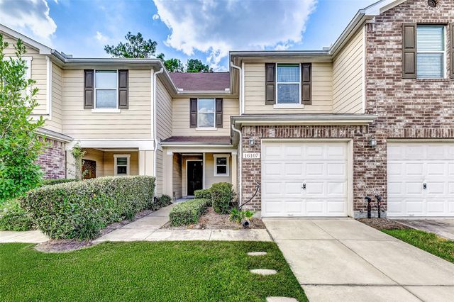 16107 Sweetwater Fields Lane B1, Tomball, TX 77377